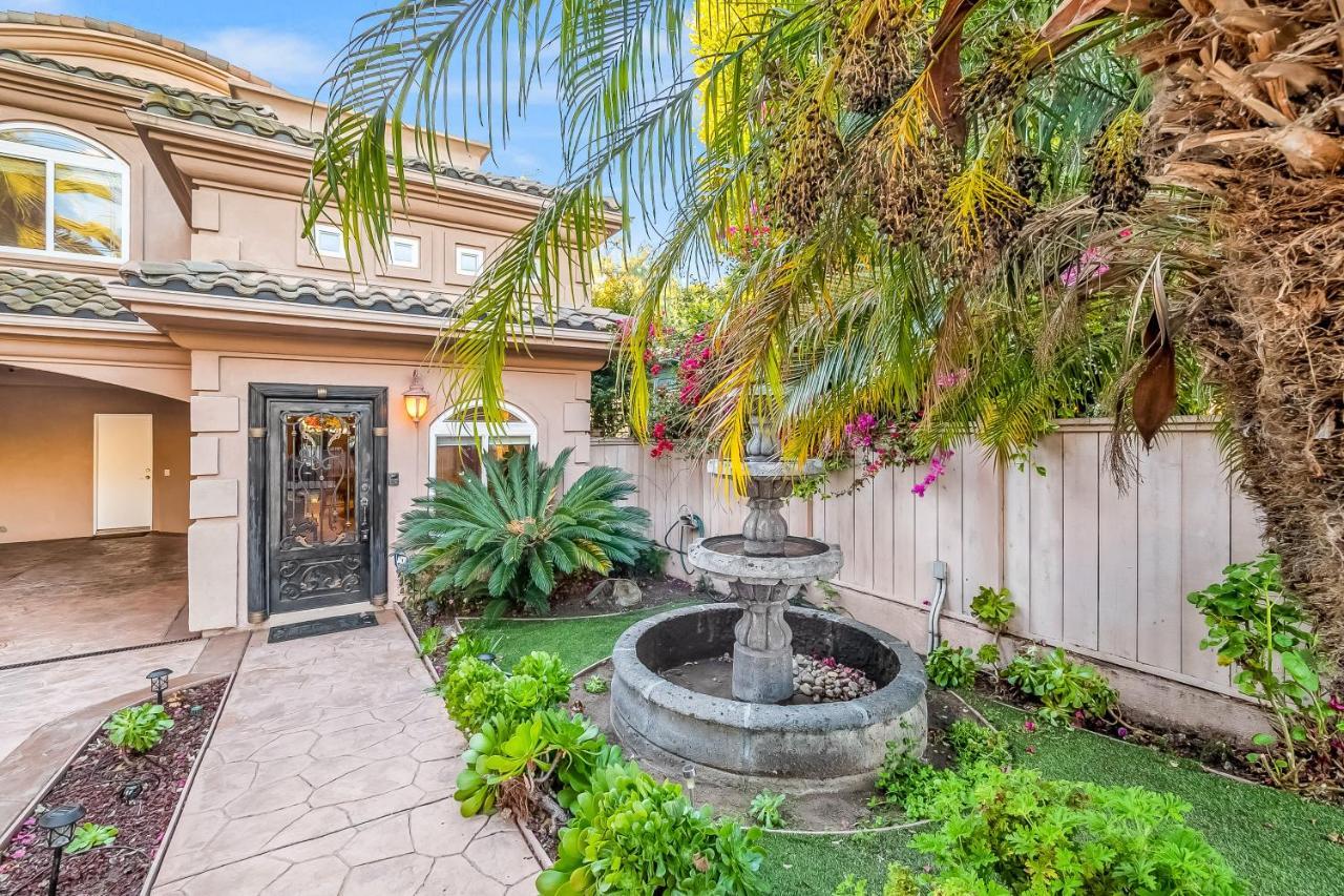 The Shangri-la Of La Jolla San Diego