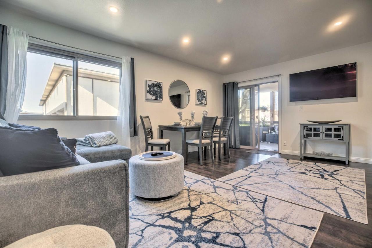 Contemporary Gem With Community Pool! * San Diego