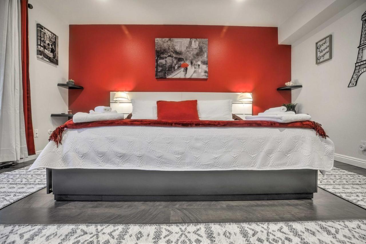 Contemporary Gem With Community Pool!