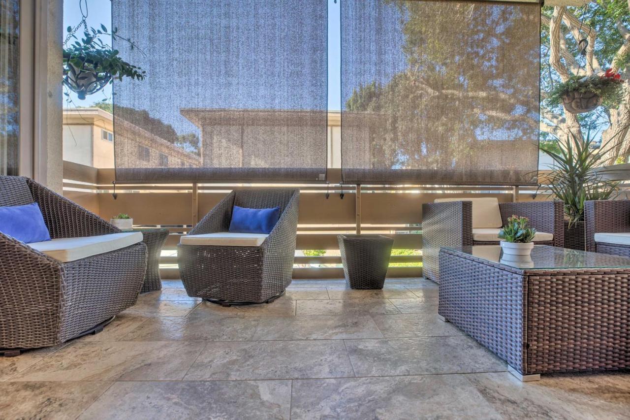 Contemporary Gem With Community Pool! Apartment *