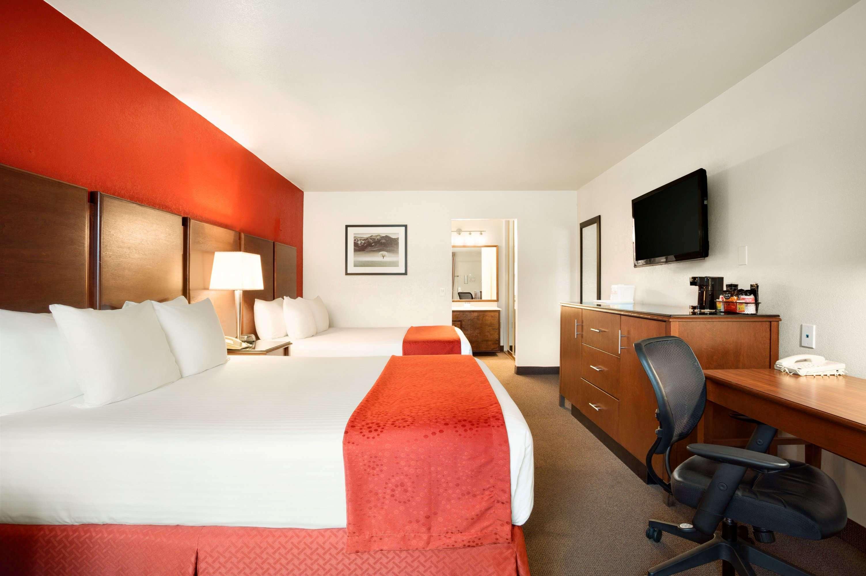 Ramada By Wyndham North & Conference Center 3* San Diego