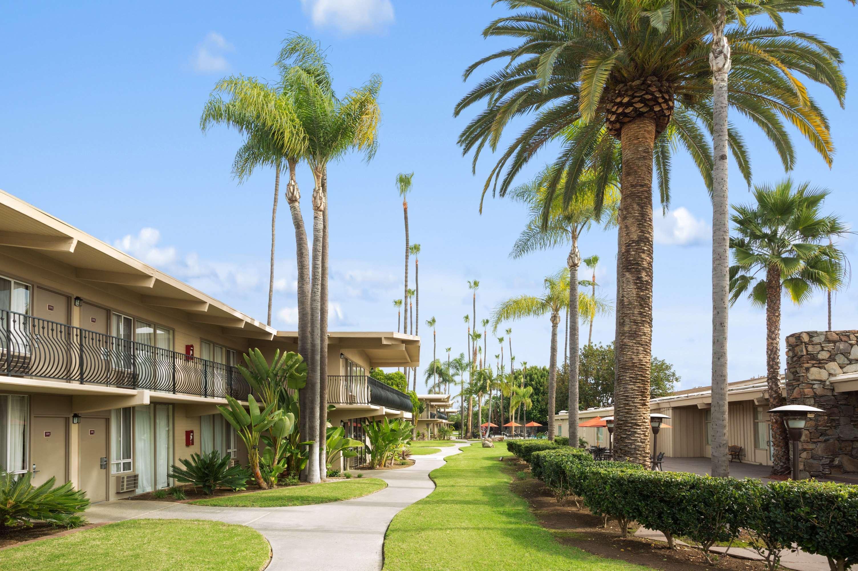 Ramada By Wyndham North & Conference Center Hotel San Diego