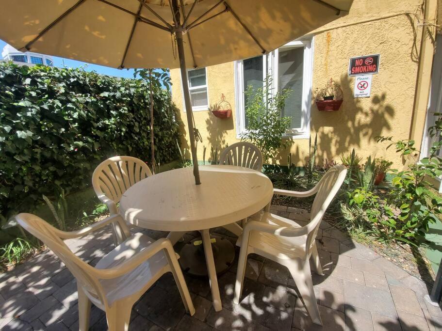 Apartment Artistic Paradise Studio With Balcony Near Downtown San Diego! Perfect For Travelers And Couples! San Diego