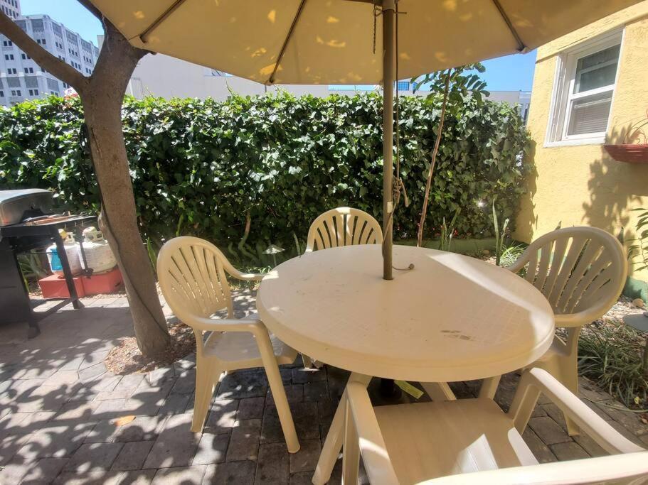 Apartment Artistic Paradise Studio With Balcony Near Downtown San Diego! Perfect For Travelers And Couples! San Diego