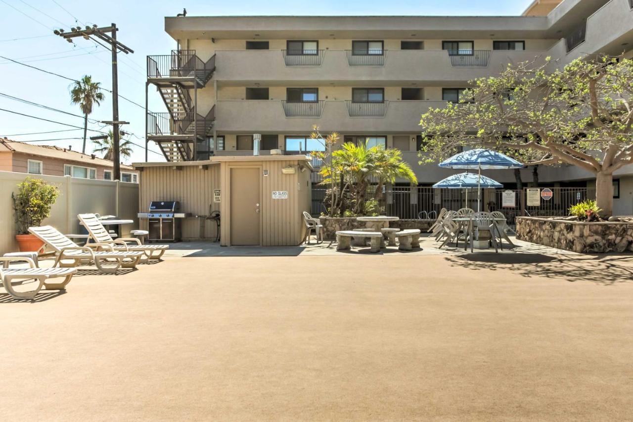 Apartment On Boardwalk - Steps To Beach! San Diego