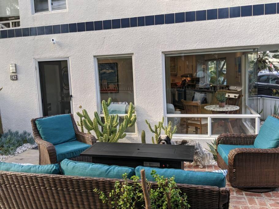 Upscale Mission Beach Couples Getaway/pet Friendly Holiday home *
