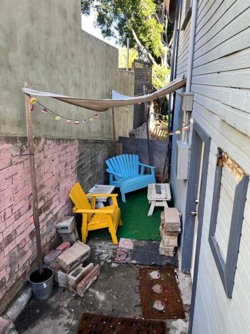 Holiday home Lower Duplex, Huge Yard, Fenced San Diego
