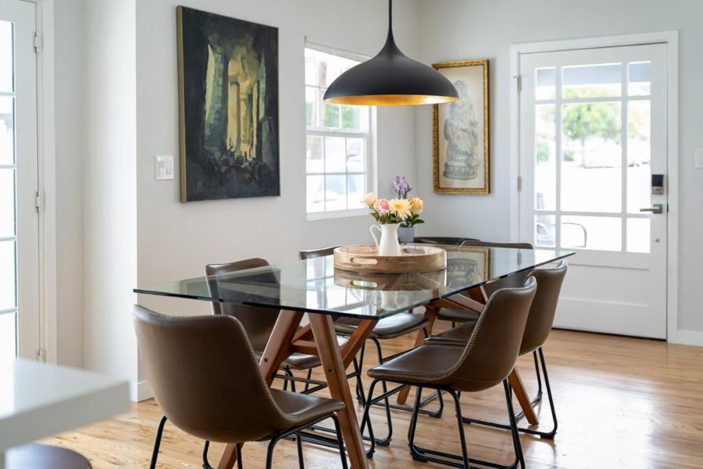 Fabulous New 4br/3ba House In Mission Hills San Diego
