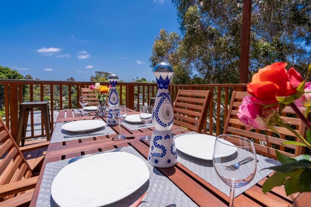 Fabulous New 4br/3ba House In Mission Hills *