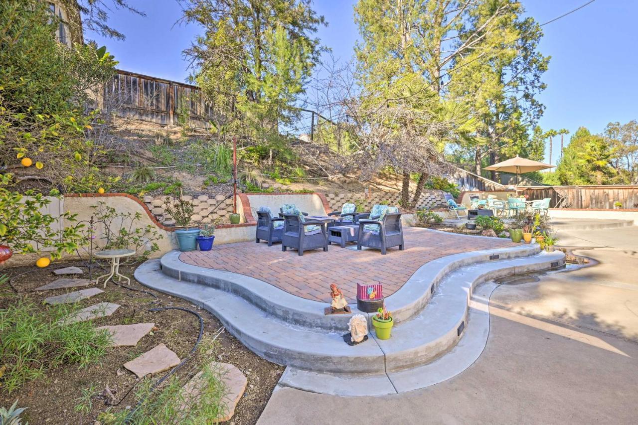 Spacious House With Yard And Patio! *