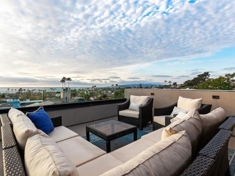 Casa De Lomas By The Holiday home San Diego