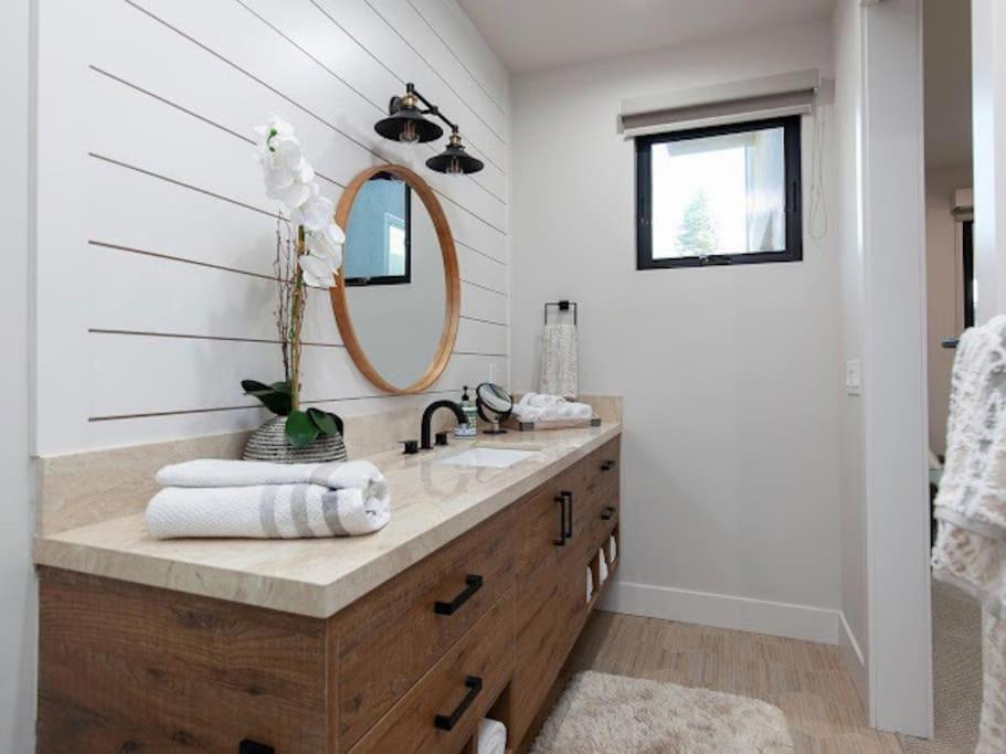 Casa De Lomas By The Holiday home San Diego