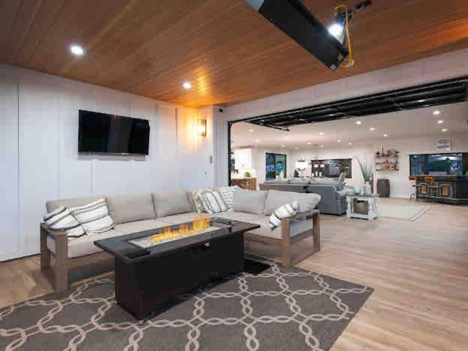 Casa De Lomas By The San Diego