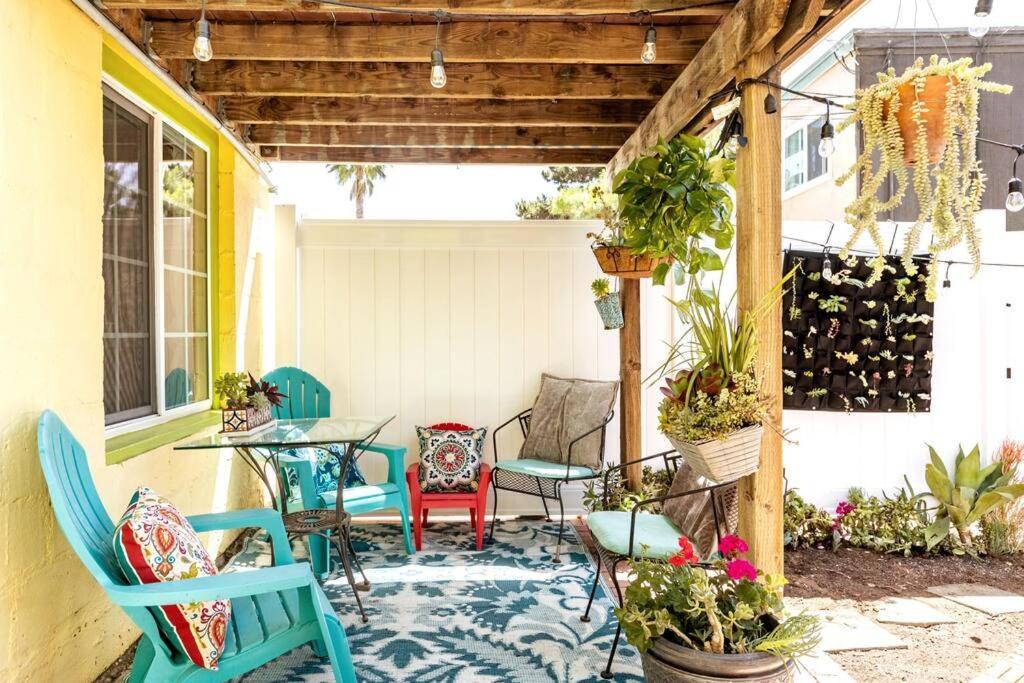Holiday home Nagy's Artsy For 8 With Jacuzzi & Fireplace *