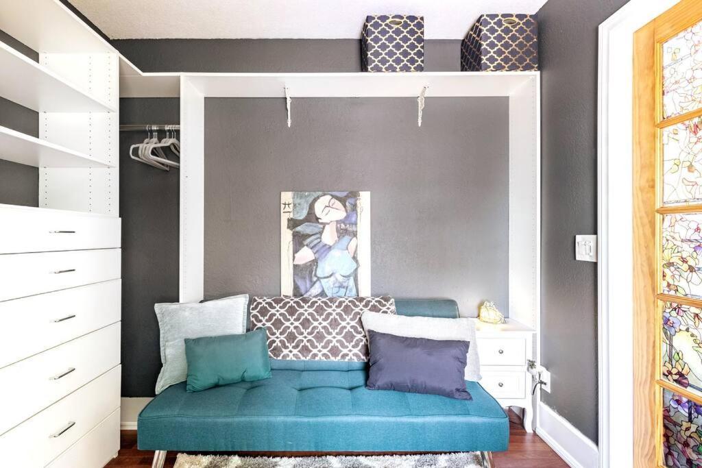 Nagy's Artsy For 8 With Jacuzzi & Fireplace * San Diego