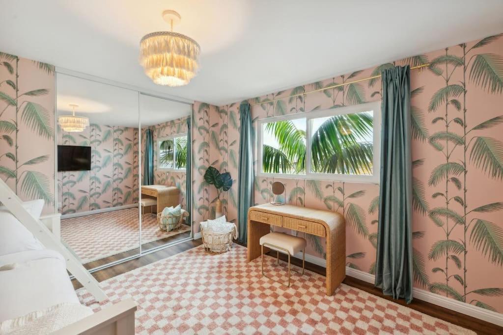 Holiday home Luxurious La Jolla W/ Ocean Views! San Diego