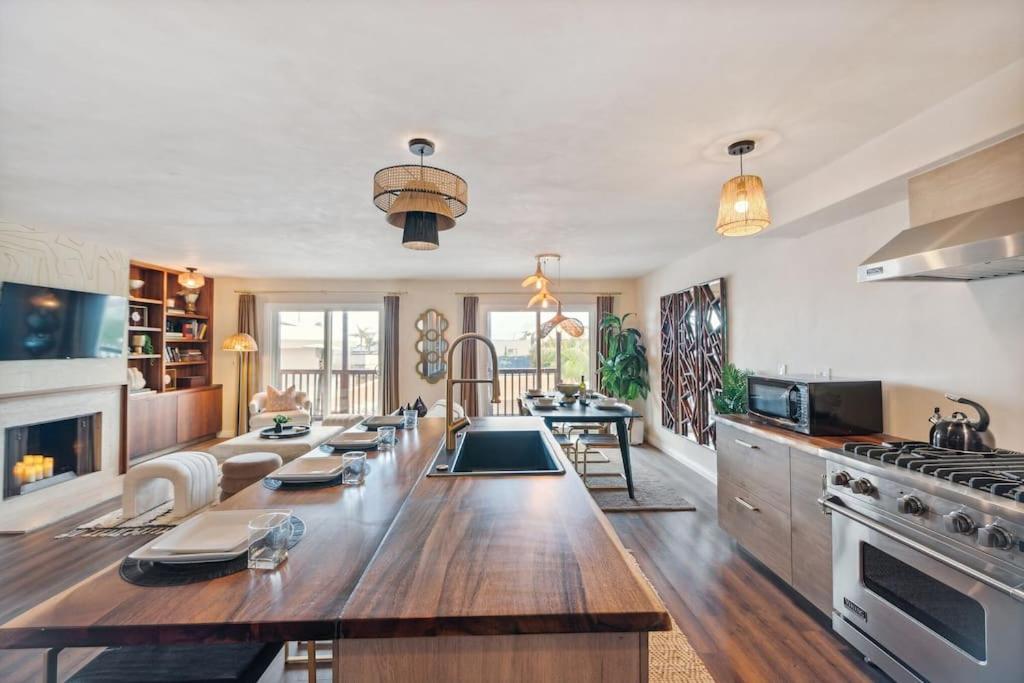 Luxurious La Jolla W/ Ocean Views! San Diego