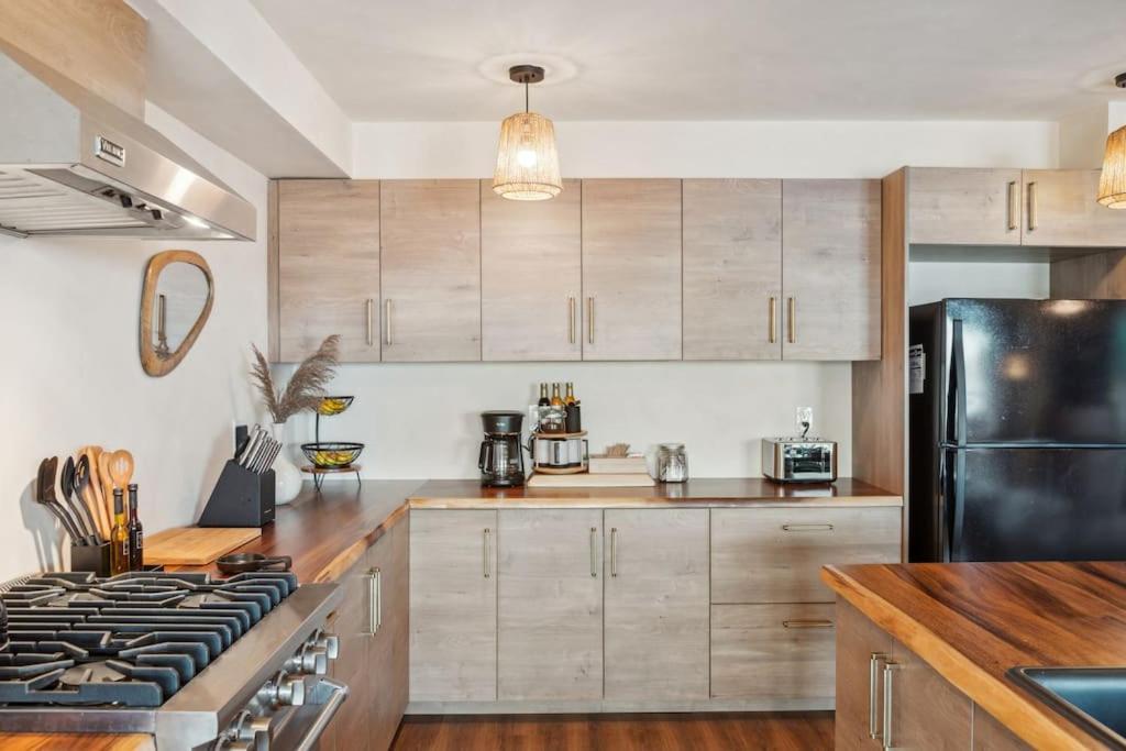Luxurious La Jolla W/ Ocean Views! Holiday home *