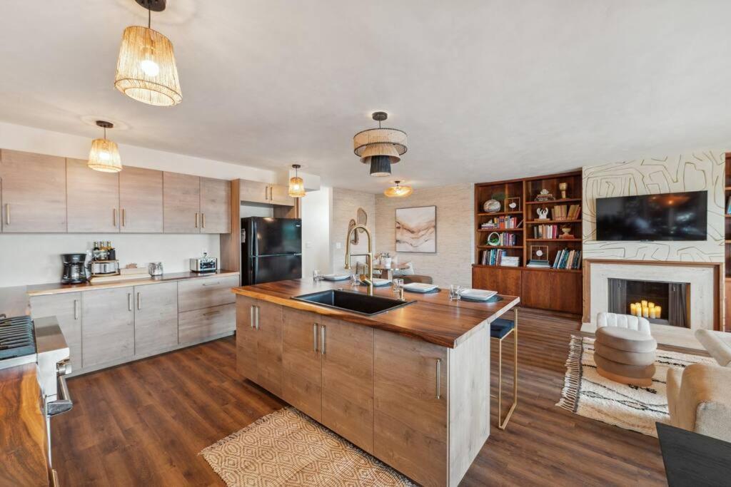 Luxurious La Jolla W/ Ocean Views! Holiday home *