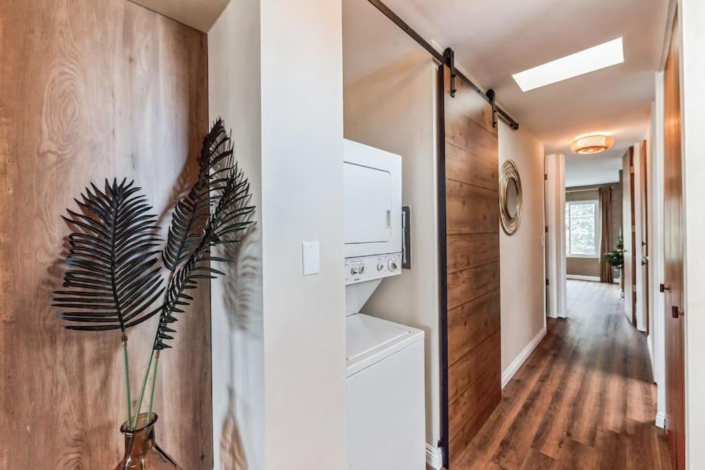 Luxurious La Jolla W/ Ocean Views! Holiday home *