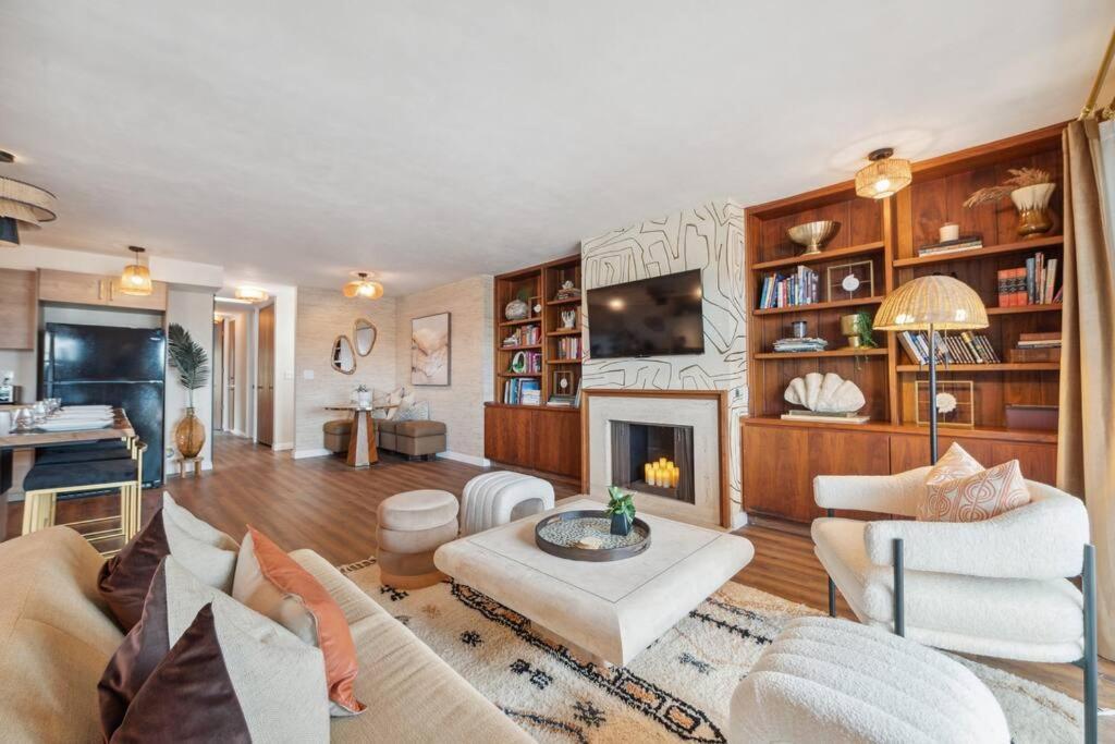Luxurious La Jolla W/ Ocean Views! Holiday home *