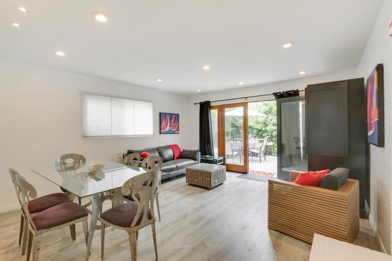 With Deck Walk To Mission Beach! Holiday home