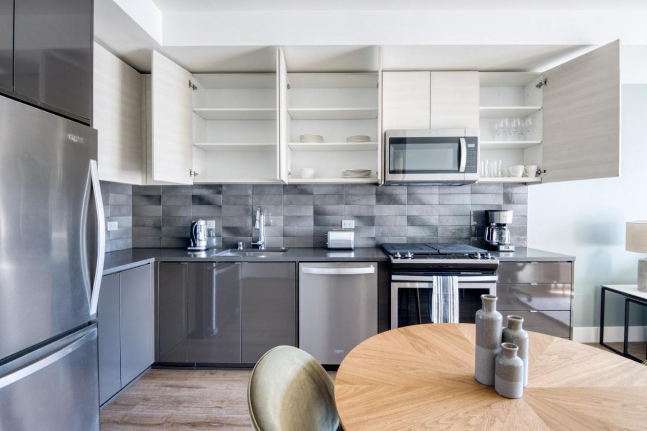Apartment Gaslamp 1br W Gym Sauna Wd Nr Shops San-2 *
