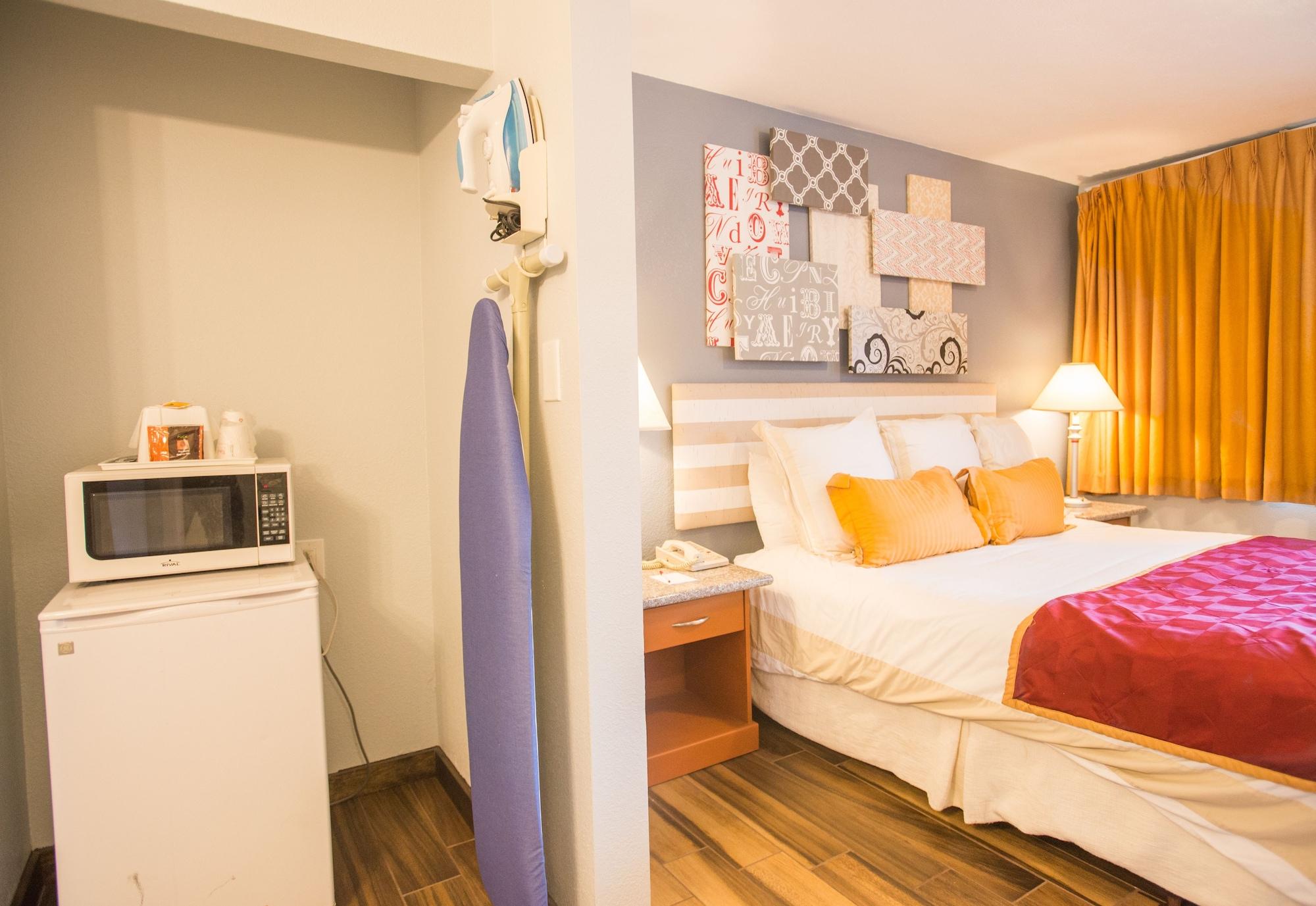 Hotel Ramada By Wyndham Near Seaworld / Mission Beach San Diego