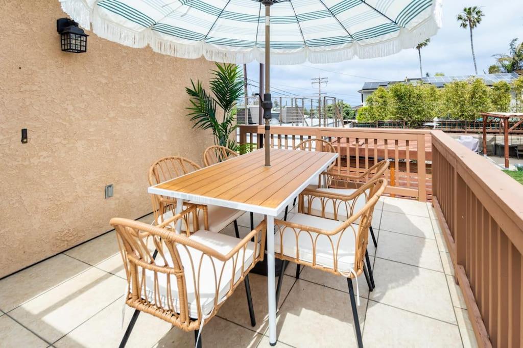 Apartment Stylish With Ocean & Views