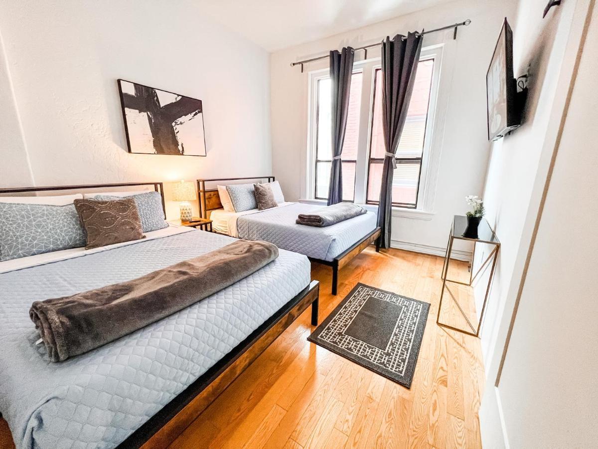 Gaslamp 2bdrm - W Parking & 5 Beds #403 Hotel