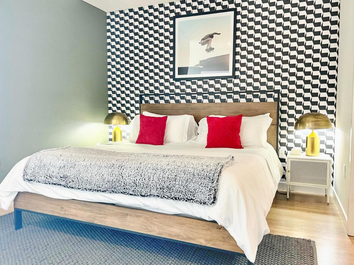 Hidden Gem In Downtown Apartment San Diego