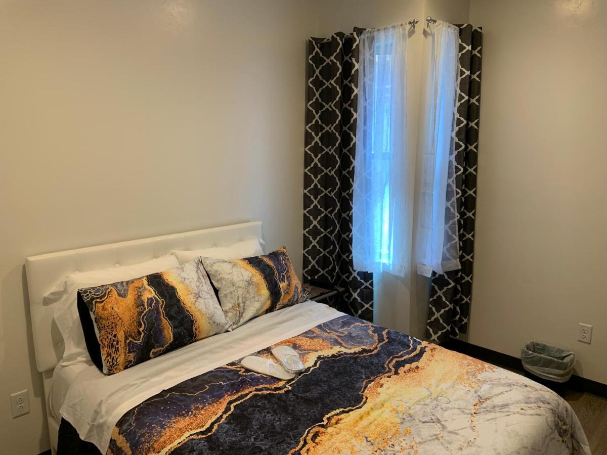 Gigi 3* San Diego