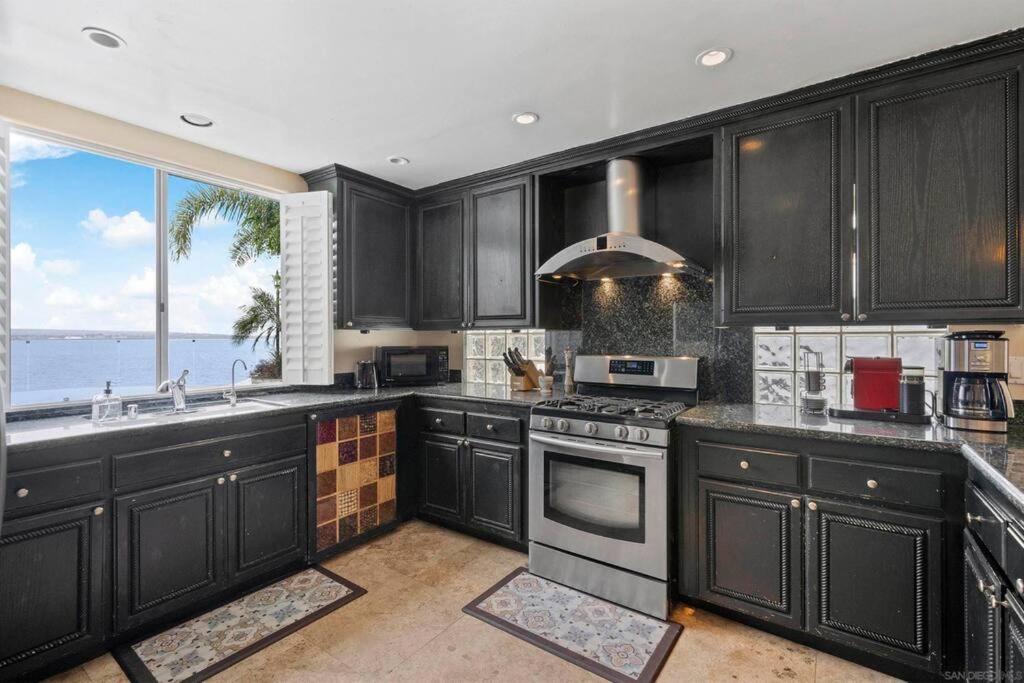 Private Front 4bed 4bath Pool And House Villa