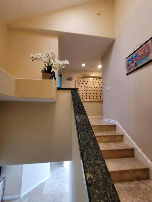 Private Front 4bed 4bath Pool And House Villa *