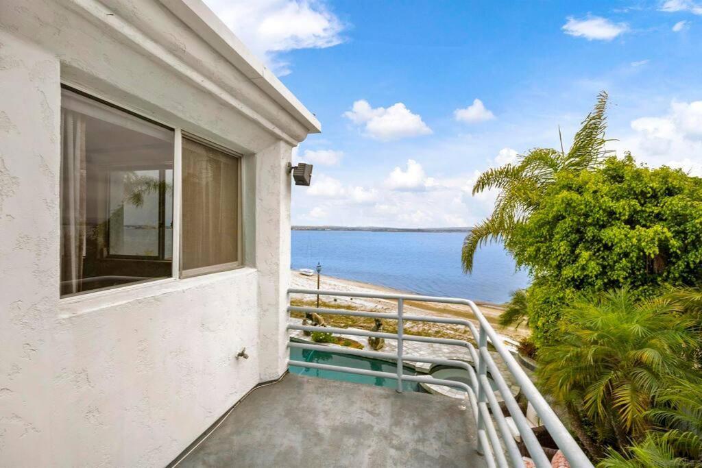 Private Front 4bed 4bath Pool And House * San Diego