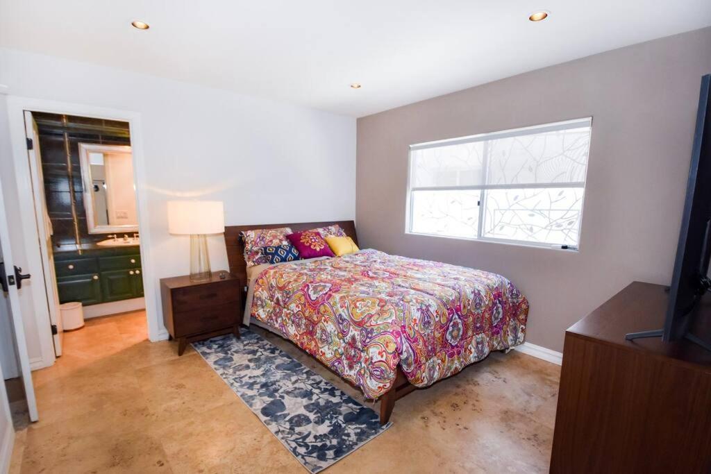 Private Front 4bed 4bath Pool And House *