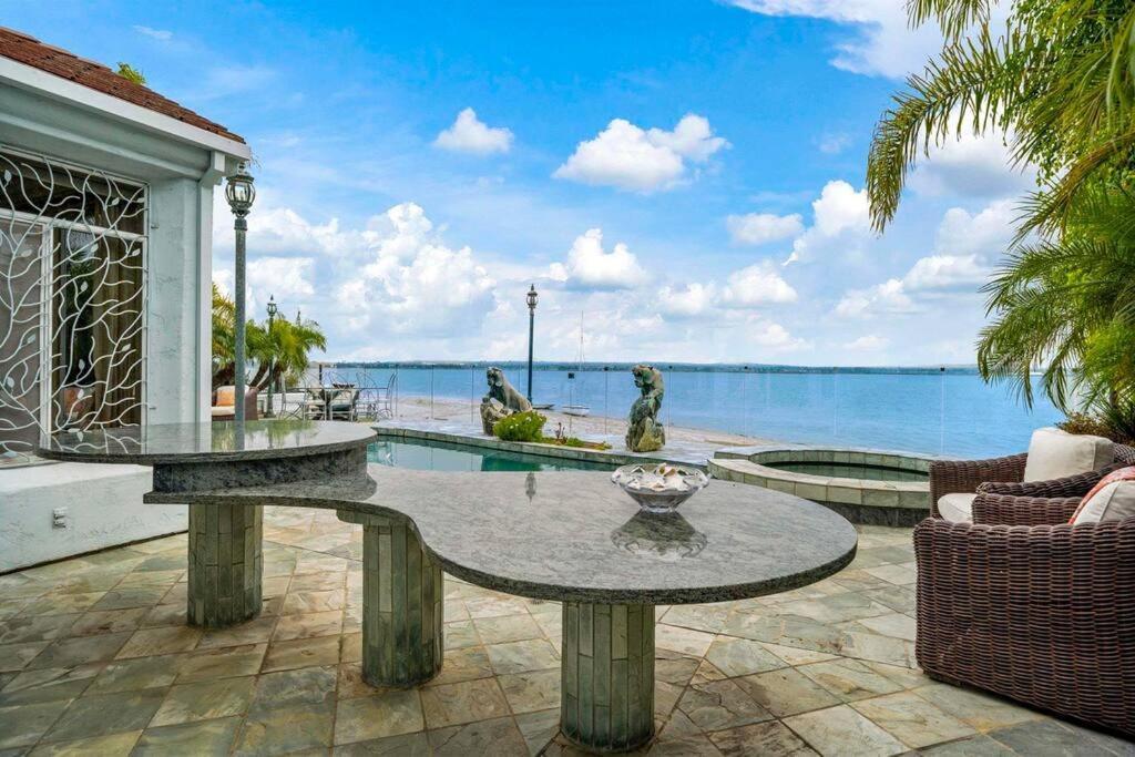 Villa Private Front 4bed 4bath Pool And House *