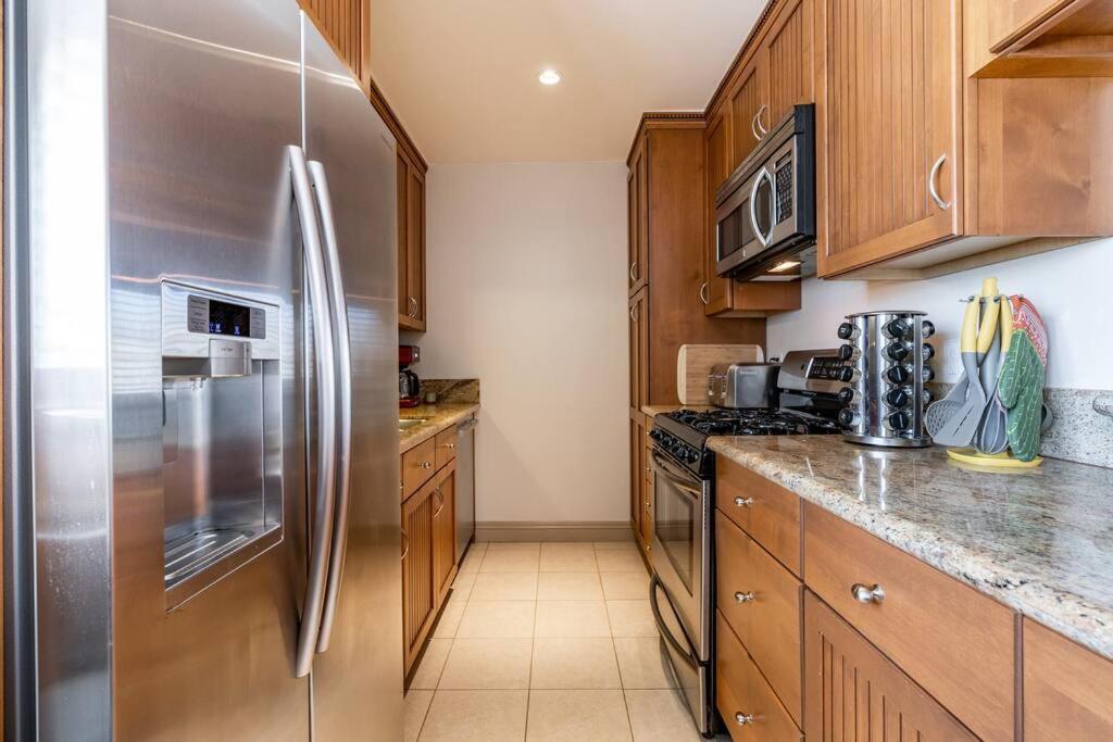 Ocean Pier Apartment