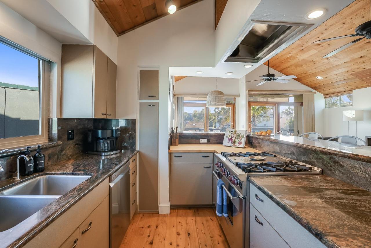 Holiday home Stunning South Mission - Ac, Private Patio, Grill And Garage! San Diego