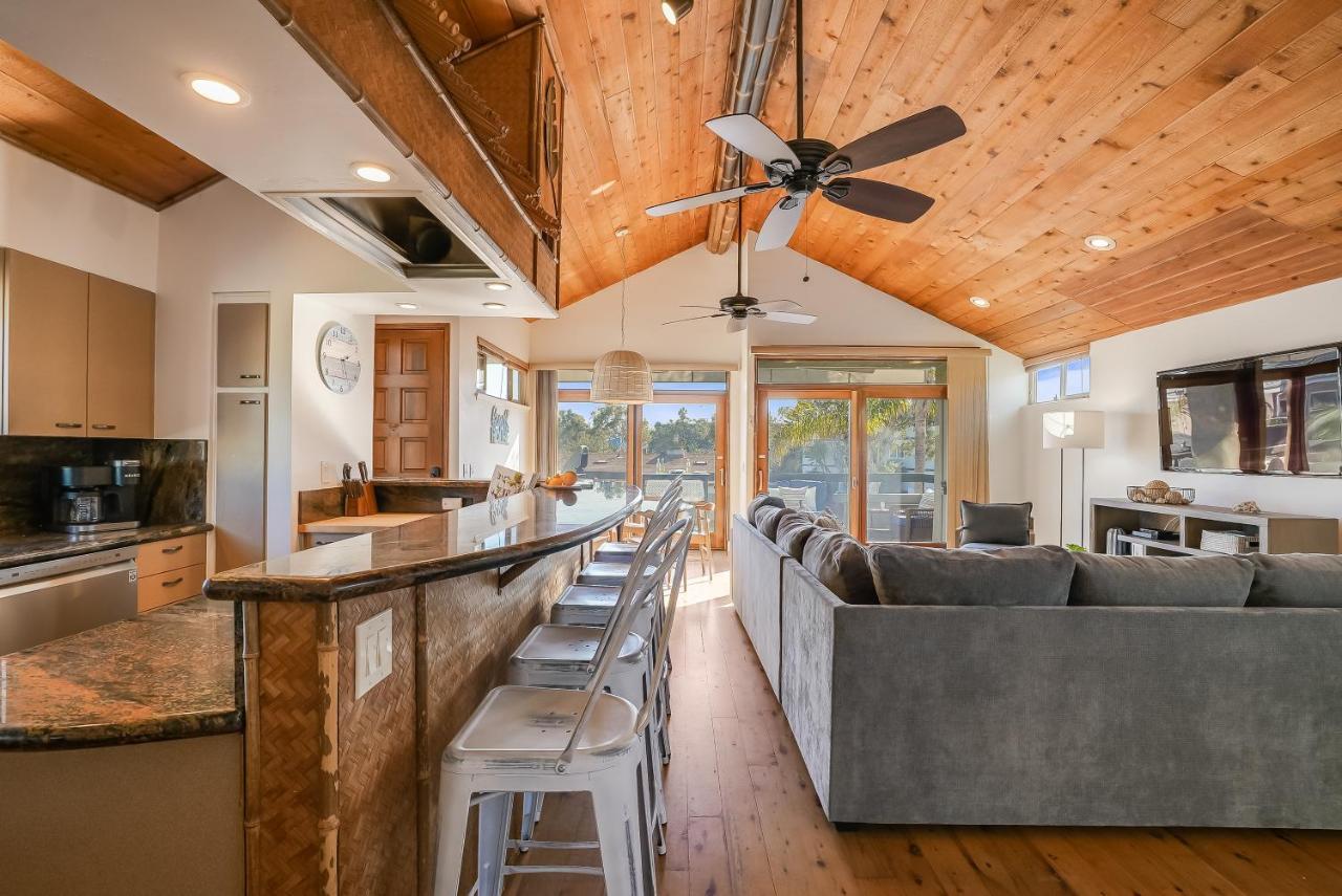 Stunning South Mission - Ac, Private Patio, Grill And Garage! Holiday home