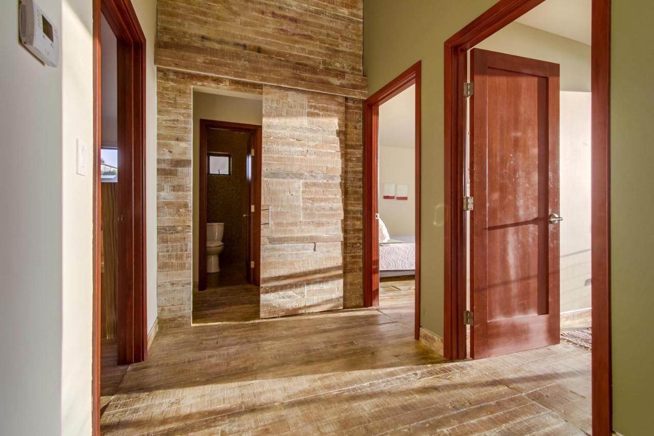 Holiday home Sunset Cliffs Modern Luxury Estate W Ocean Views, Oversized Spa, Ac, Yard! San Diego