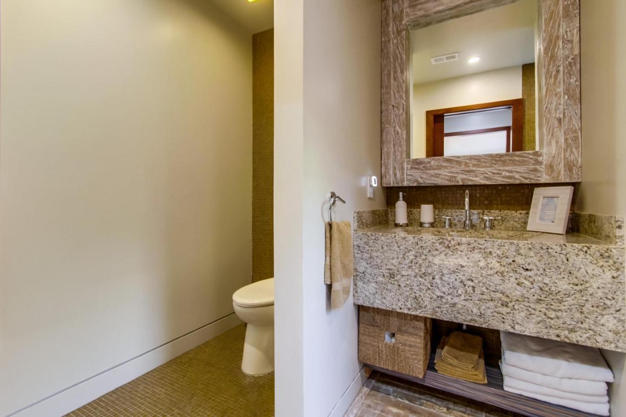 Holiday home Sunset Cliffs Modern Luxury Estate W Ocean Views, Oversized Spa, Ac, Yard!
