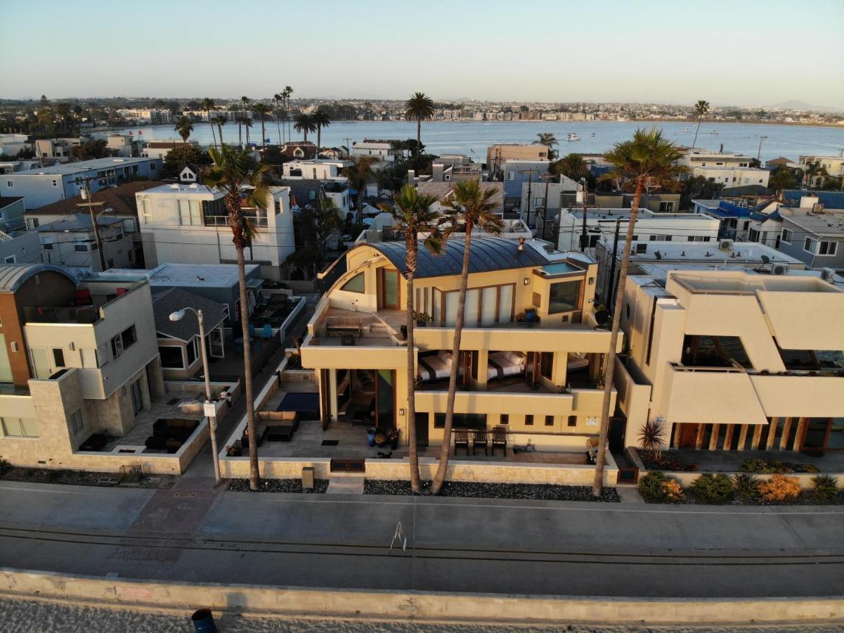 Verona Oceanfront Luxury W Spa, Multiple Private Patios, Grill, Ac & Garage