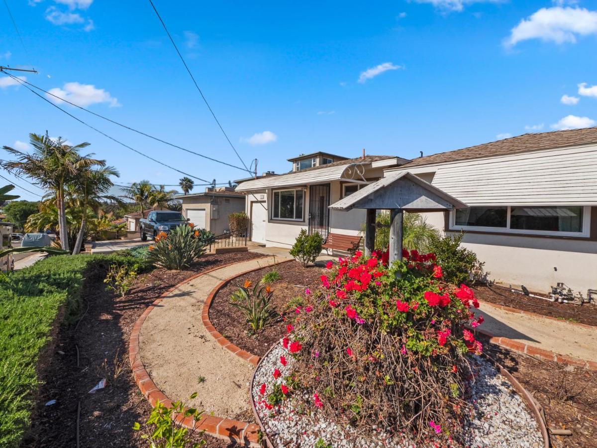 Bay Park Garden Paradise - Location, Ac, Washer Dryer & Private Yard! Holiday home *