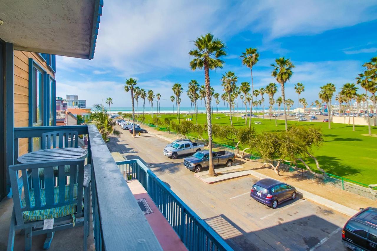 Belmont Modern - Ocean View, Pet Friendly, Patio *