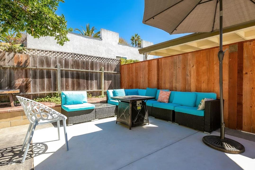 Holiday home La Jolla Oasis - Pet Friendly, Large Backyard, Walk2beach & Location! *