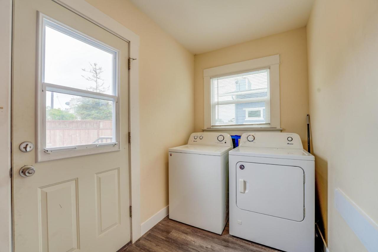 La Jolla Oasis - Pet Friendly, Large Backyard, Walk2beach & Location! *