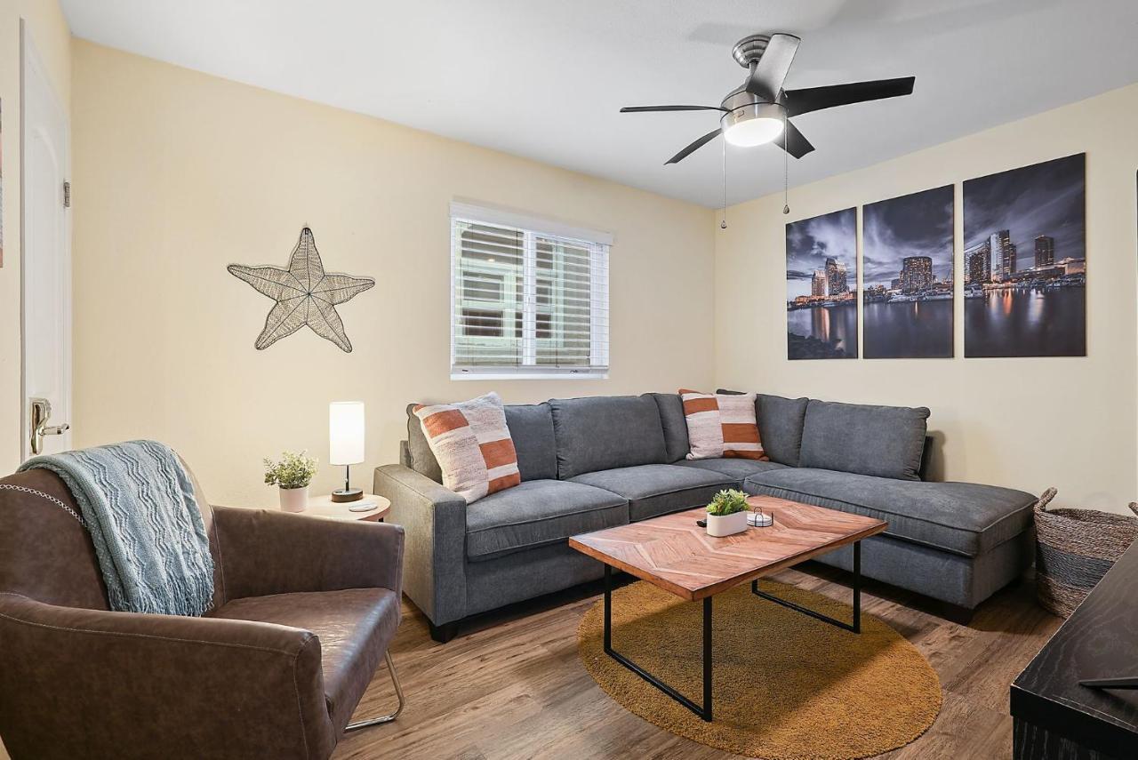 Perfection - Ocean Views, Parking, Pet Friendly & Steps2sand *