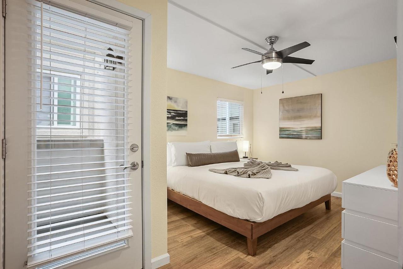 Perfection - Ocean Views, Parking, Pet Friendly & Steps2sand San Diego