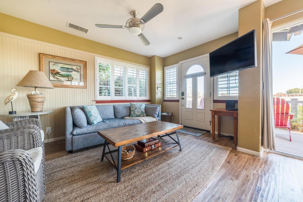 Holiday home Bayfront Paradise- Bay Views & Boardwalk Patio San Diego